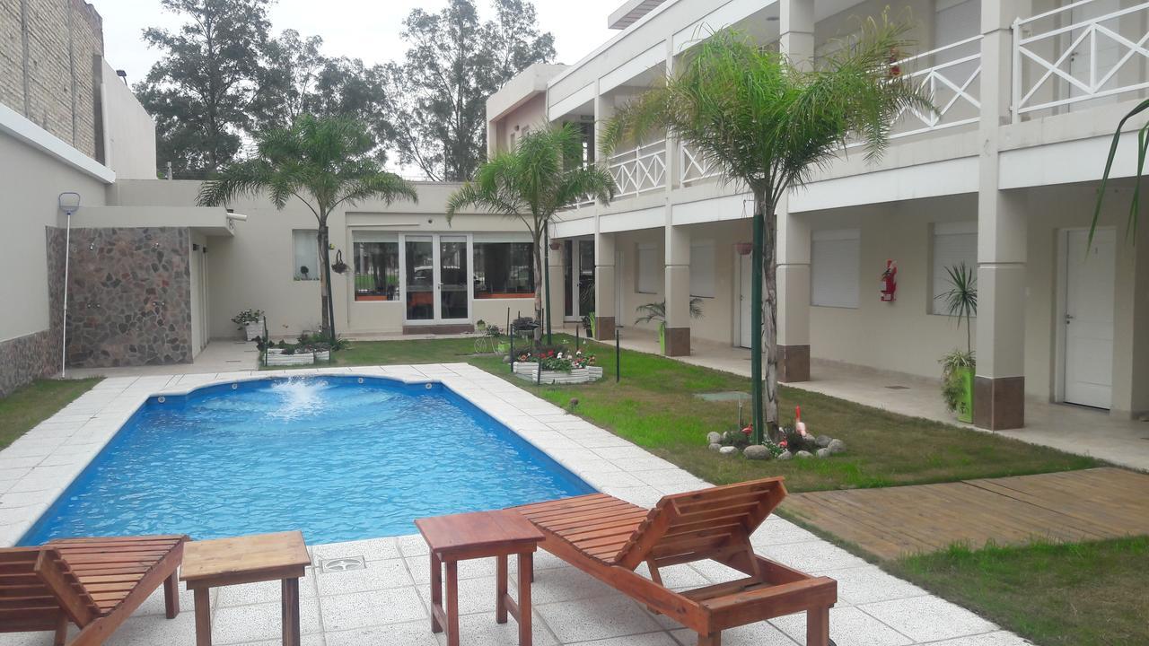 Aparthotel Vertientes Termas de Rio Hondo Exterior photo